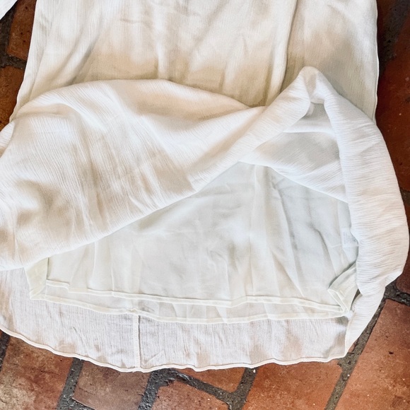 NWT Off Shoulder Floral Embroidered Mini Dress by Umgee. S - Picture 10 of 16